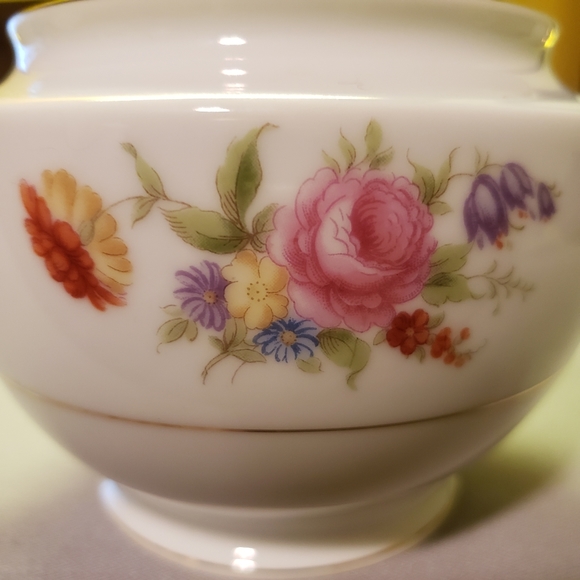 Vtg 1933- Sugar Bowl "Phyliss"  Noritake Roses Porcelain Heavy Gold Accents - Picture 12 of 13